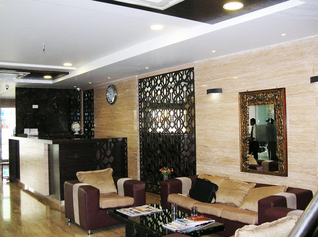Bed and Breakfast Harsha Residency Tirupati Esterno foto